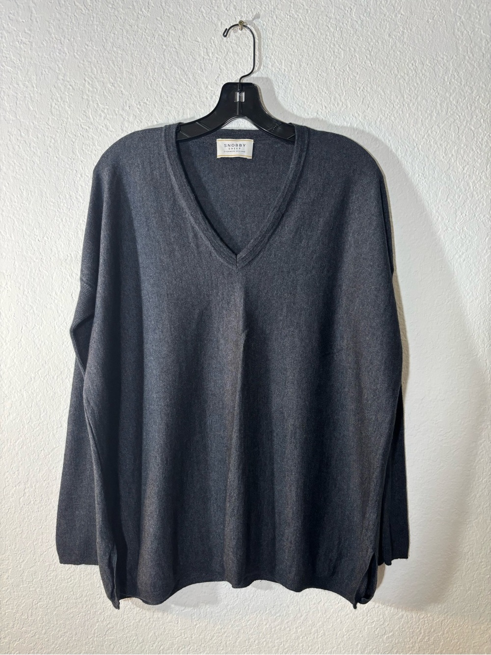 Snobby Sheep Cashmere Charcoal Grey V-Neck Sweater Size 40 - Picture 3 of 11